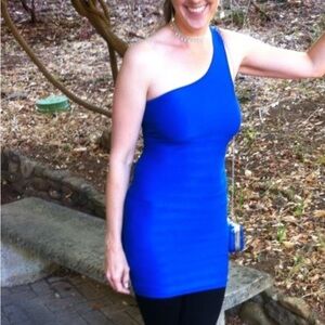 Bebe one shoulder sheath dress xs in sapphire blue